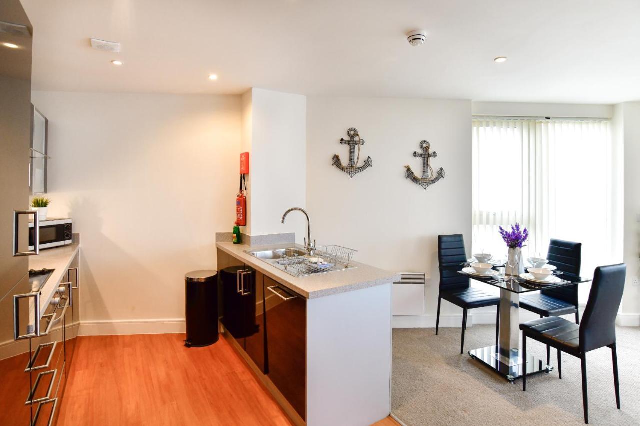 Meridian Quay Apartments, By Jsw Short Stay Swansea Ngoại thất bức ảnh
