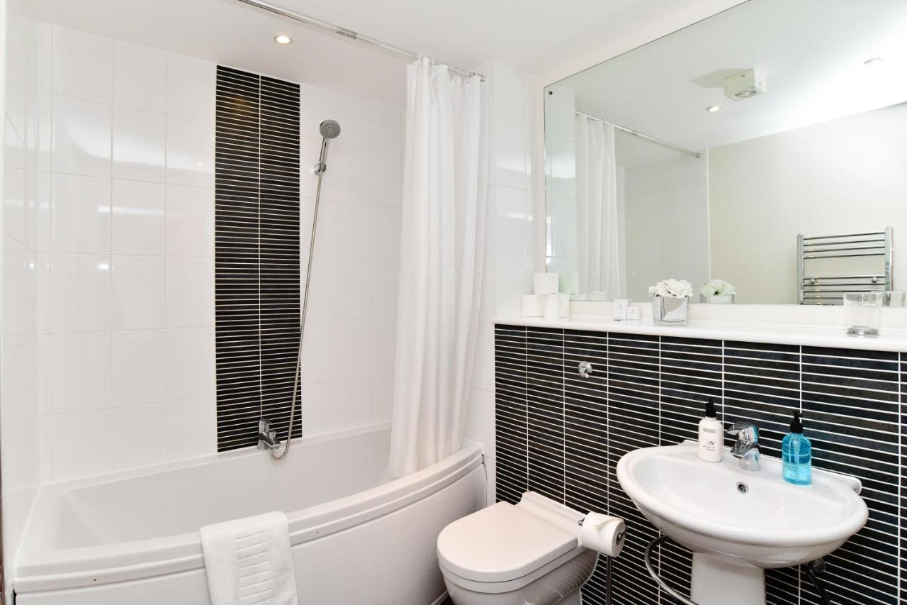 Meridian Quay Apartments, By Jsw Short Stay Swansea Ngoại thất bức ảnh